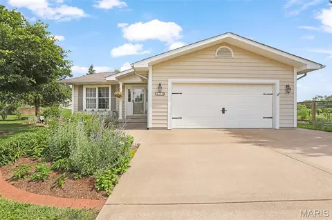 428 Sandpiper Ln, Grafton, IL 62037