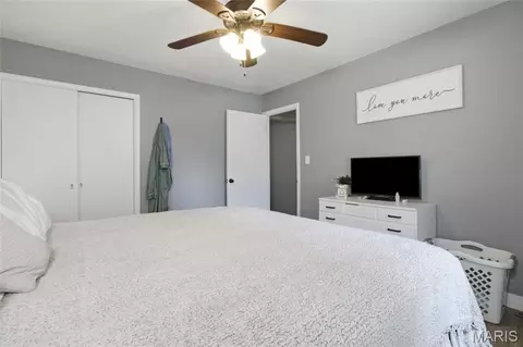 Bedroom - 916 E 9th St, Rolla, MO 65401 photo 3 of 8
