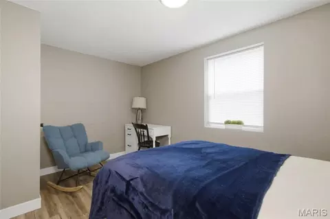 Bedroom - 916 E 9th St, Rolla, MO 65401 photo 5 of 8