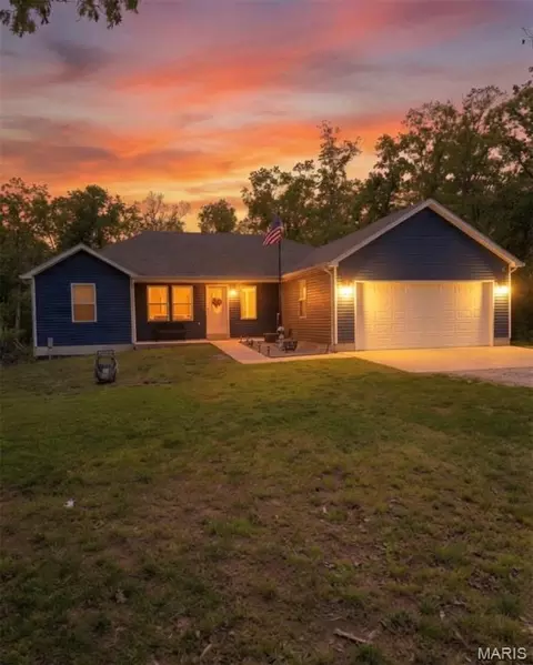 235 Chestnut Vw, Farmington, MO 63640