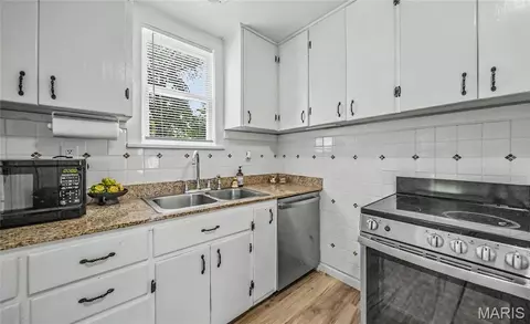 Kitchen - 185 Kitchell Ave, Saint Clair, MO 63077 photo 2 of 2