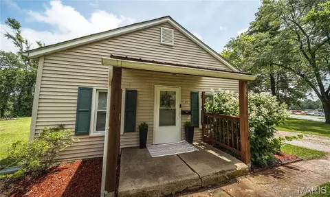 185 Kitchell Ave, Saint Clair, MO 63077