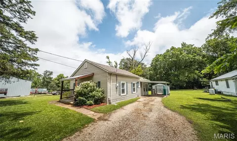 Exterior - 185 Kitchell Ave, Saint Clair, MO 63077 photo 5 of 10