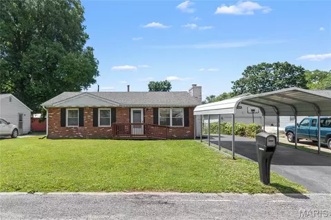 Other - 2404 Meadowlane Dr, Mitchell, IL 62040 photo 2 of 8