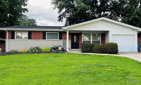 3518 Glen Arbor Dr, Saint Louis, MO 63125