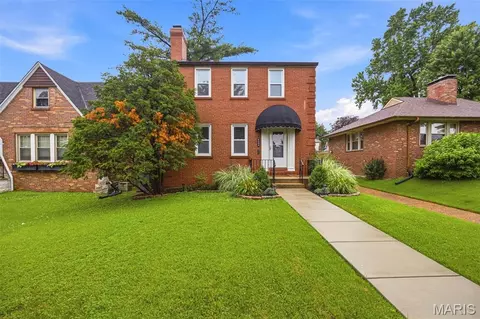 6544 Marquette Ave, Saint Louis, MO 63139