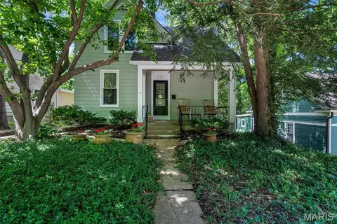 415 Oak St, Webster Groves, MO 63119
