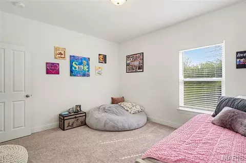 Bedroom - 1074 Bloomfield Dr, Eureka, MO 63025 photo 6 of 6