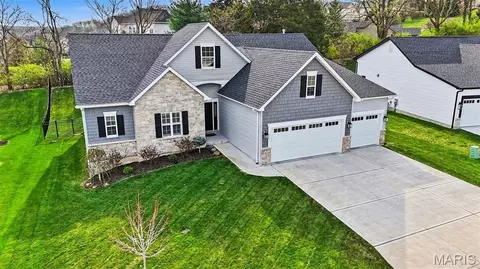 Exterior - 1074 Bloomfield Dr, Eureka, MO 63025 photo 17 of 19