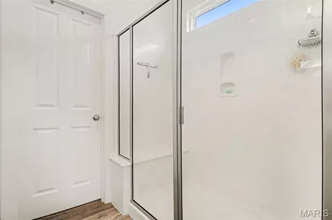Bath - 1074 Bloomfield Dr, Eureka, MO 63025 photo 3 of 3