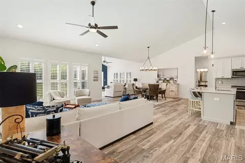 Other - 1074 Bloomfield Dr, Eureka, MO 63025 photo 3 of 13