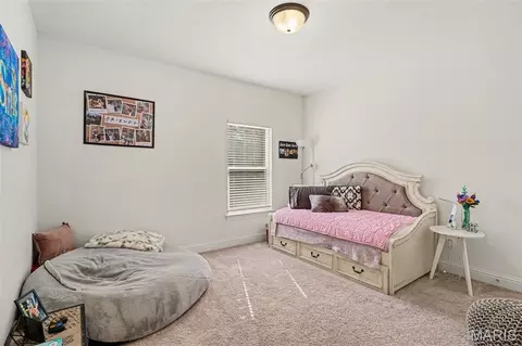 Bedroom - 1074 Bloomfield Dr, Eureka, MO 63025 photo 5 of 6
