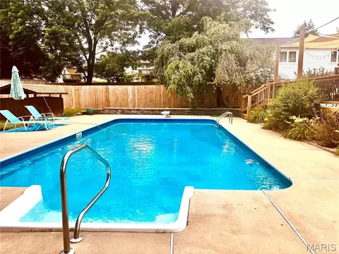 1708 Winter Hl, O'fallon, MO 63366