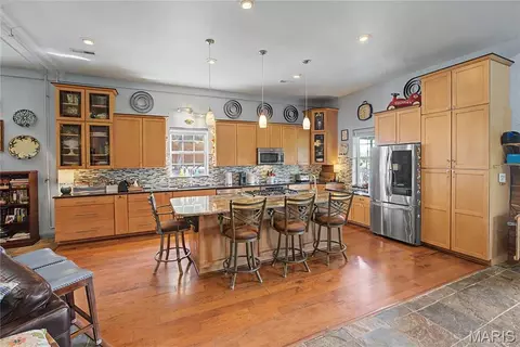 Kitchen - 3211 County Road 118, Annapolis, MO 63620 photo 2 of 6
