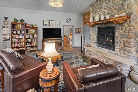 Living - 3211 County Road 118, Annapolis, MO 63620 photo 1 of 5