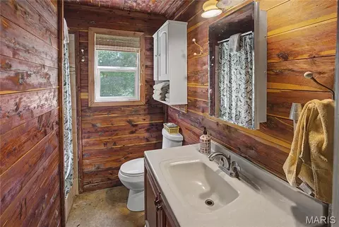 Bath - 3211 County Road 118, Annapolis, MO 63620 photo 4 of 4