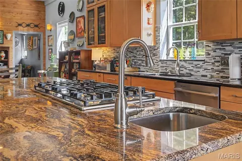 Kitchen - 3211 County Road 118, Annapolis, MO 63620 photo 5 of 6
