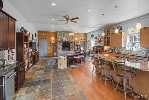 Kitchen - 3211 County Road 118, Annapolis, MO 63620 photo 1 of 6