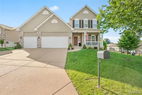 1339 Durham Dr, Herculaneum, MO 63048
