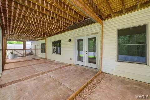 Exterior - 3 Rainier Ct, O'fallon, MO 63366 photo 13 of 15