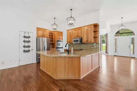 Kitchen - 3 Rainier Ct, O'fallon, MO 63366 photo 2 of 8