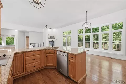 Kitchen - 3 Rainier Ct, O'fallon, MO 63366 photo 6 of 8