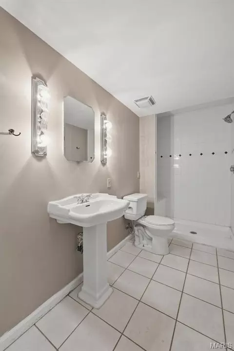 Bath - 3 Rainier Ct, O'fallon, MO 63366 photo 8 of 8