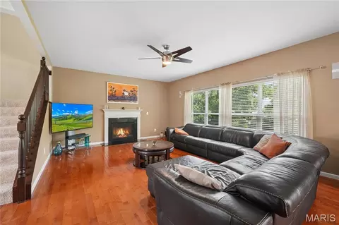 Living - 965 Arbor Run Ct, Manchester, MO 63021 photo 2 of 2