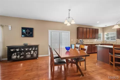 Dining - 965 Arbor Run Ct, Manchester, MO 63021 photo 2 of 3