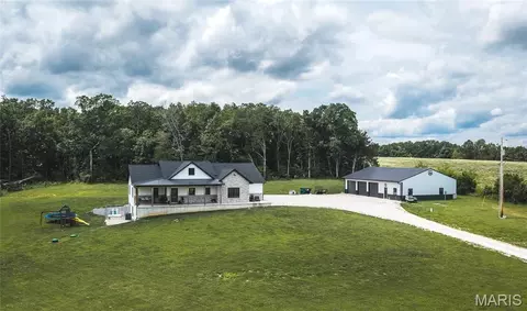 2133 Nicks Rd, Owensville, MO 65066