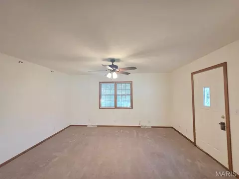 Living - 1210 White St, Canton, MO 63435 photo 6 of 6