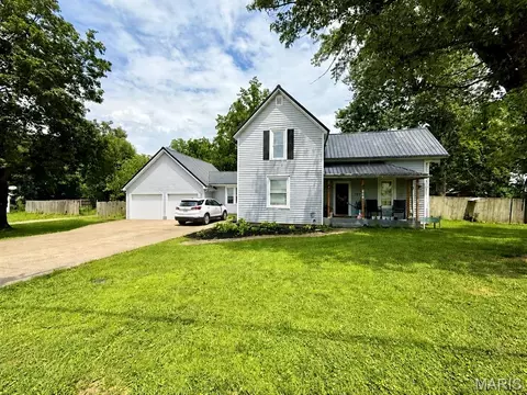 707 Buford Blvd, Fredericktown, MO 63645
