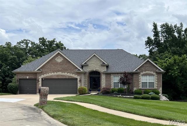 317 Highland Meadows Ct, Wentzville, MO 63385