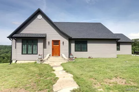 1275 Finney Rd, Robertsville, MO 63072