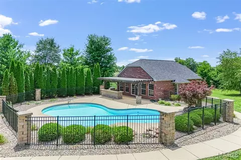 4205 Cassatt Ct, Swansea, IL 62226