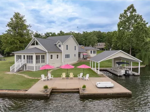 2041 Compass Cir, Perryville, MO 63775