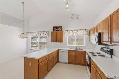 Kitchen - 1577 Fox Ridge Ct, Arnold, MO 63010 photo 1 of 3
