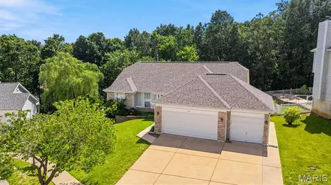 1577 Fox Ridge Ct, Arnold, MO 63010