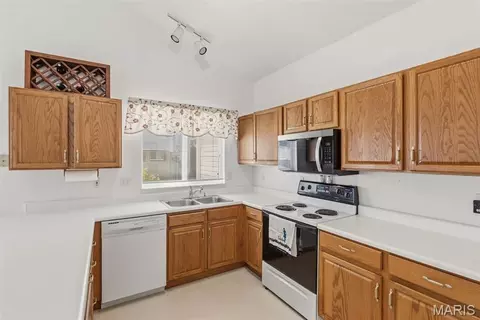 Kitchen - 1577 Fox Ridge Ct, Arnold, MO 63010 photo 3 of 3