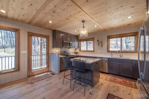 Kitchen - Undisclosed, Innsbrook, MO 63390 photo 2 of 2
