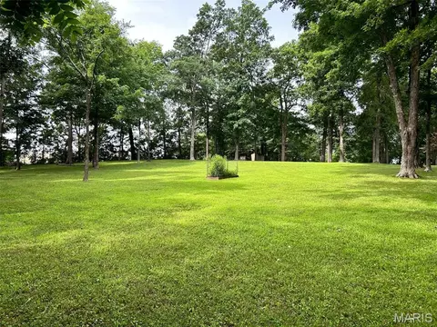 Exterior - 310 Granite Ln, Jackson, MO 63755 photo 8 of 32