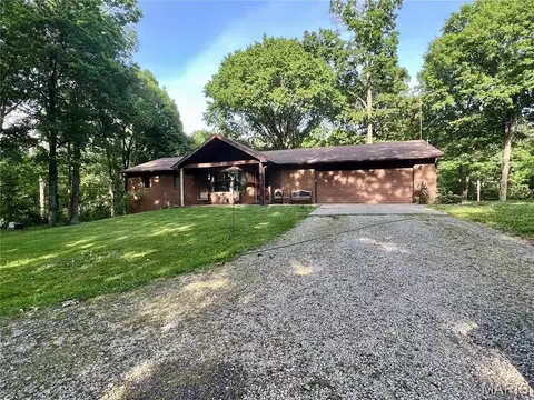 Exterior - 310 Granite Ln, Jackson, MO 63755 photo 2 of 3