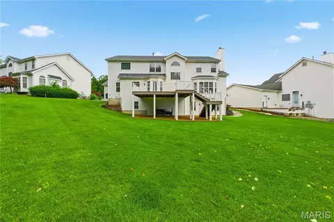 Exterior - 109 Snake River Dr, O'fallon, MO 63368 photo 8 of 12