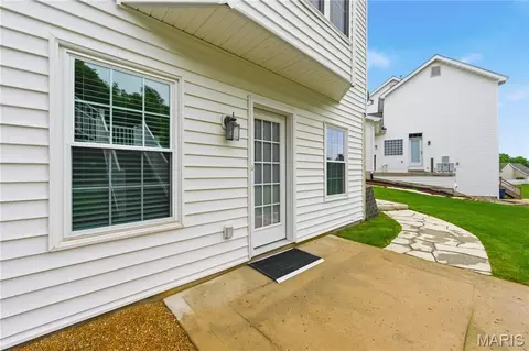 Exterior - 109 Snake River Dr, O'fallon, MO 63368 photo 5 of 12