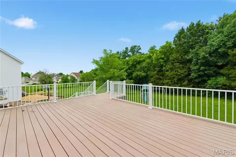 Exterior - 109 Snake River Dr, O'fallon, MO 63368 photo 4 of 12