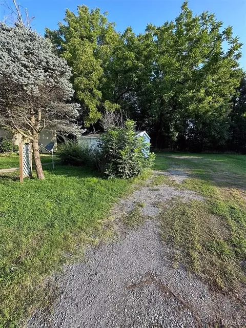Exterior - 333 E Stoddard St, Dexter, MO 63841 photo 6 of 7