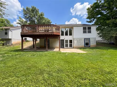 Exterior - 246 Royalltrail Ln, O'fallon, MO 63368 photo 2 of 4