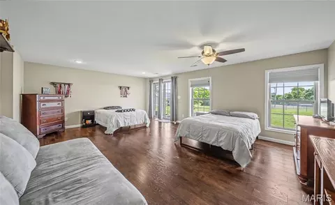 Bedroom - 903 Q Ave, Saint Clair, MO 63077 photo 5 of 9
