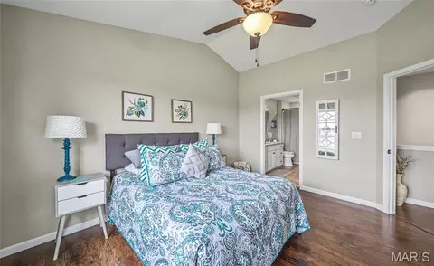 Bedroom - 903 Q Ave, Saint Clair, MO 63077 photo 2 of 9