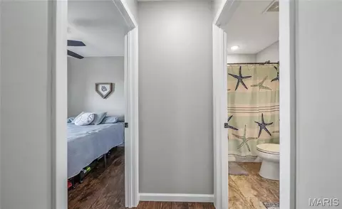 Entry Way - 903 Q Ave, Saint Clair, MO 63077 photo 5 of 5